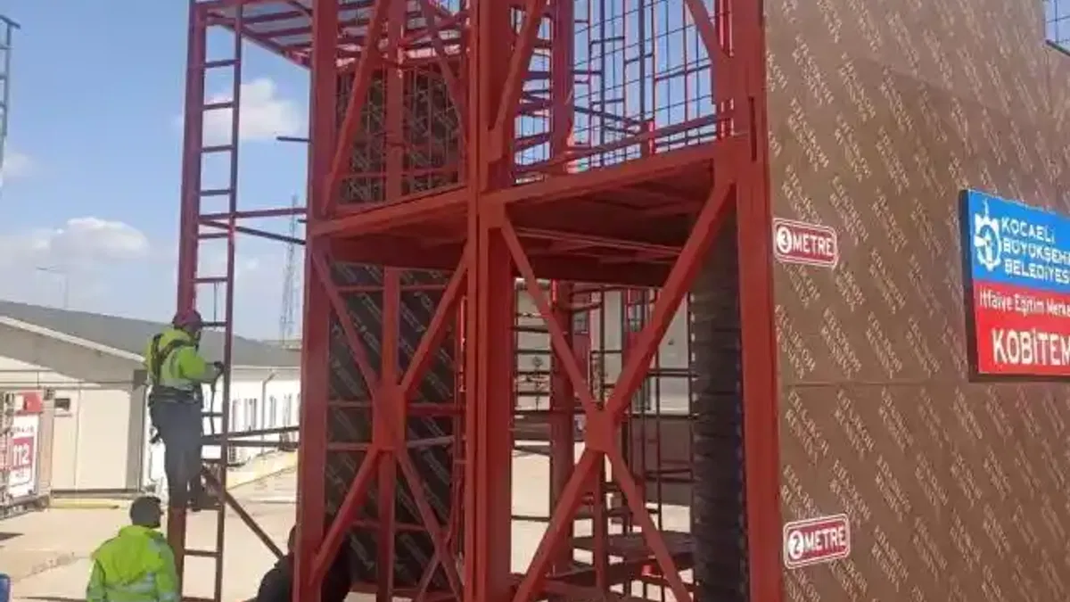 Kocaeli Büyükşehir personeline 'yüksekte çalışma' eğitimi