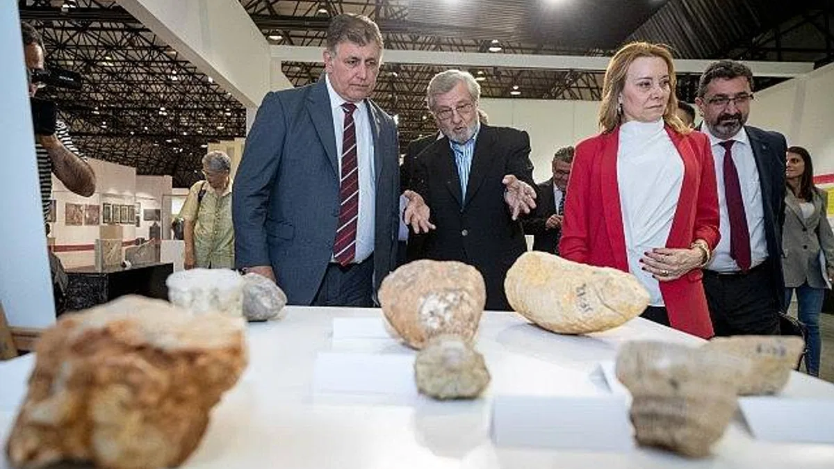 Jeoloji Festivali'nin açılışını Başkan Tugay yaptı İzmir depreme bilimin ışığında hazırlanacak