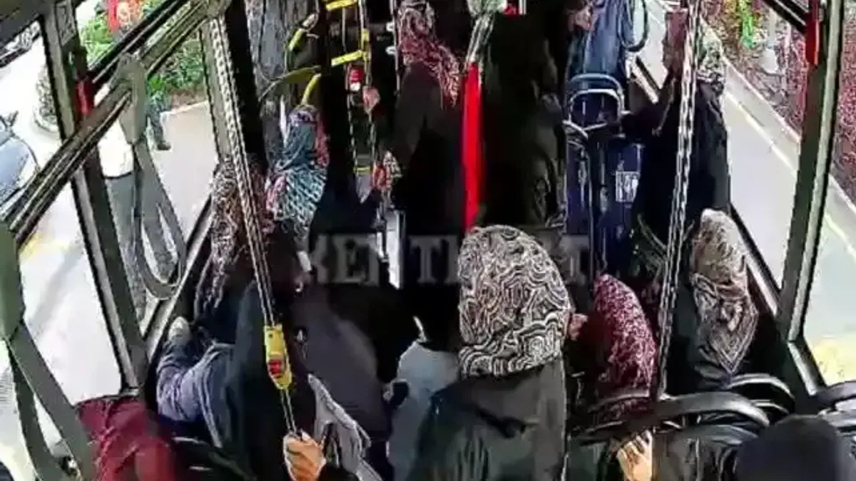 Kocaeli’de otobüs şoföründen duyarlı davranış