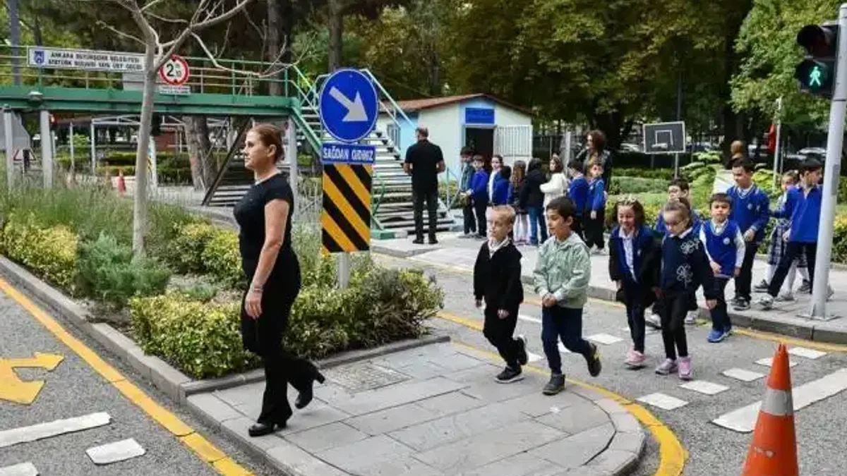 ABB'den çocuklara trafik eğitimi