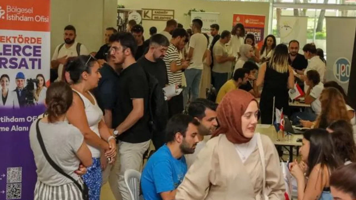 İBB Kariyer Fuarı bu hafta Ataşehir'de