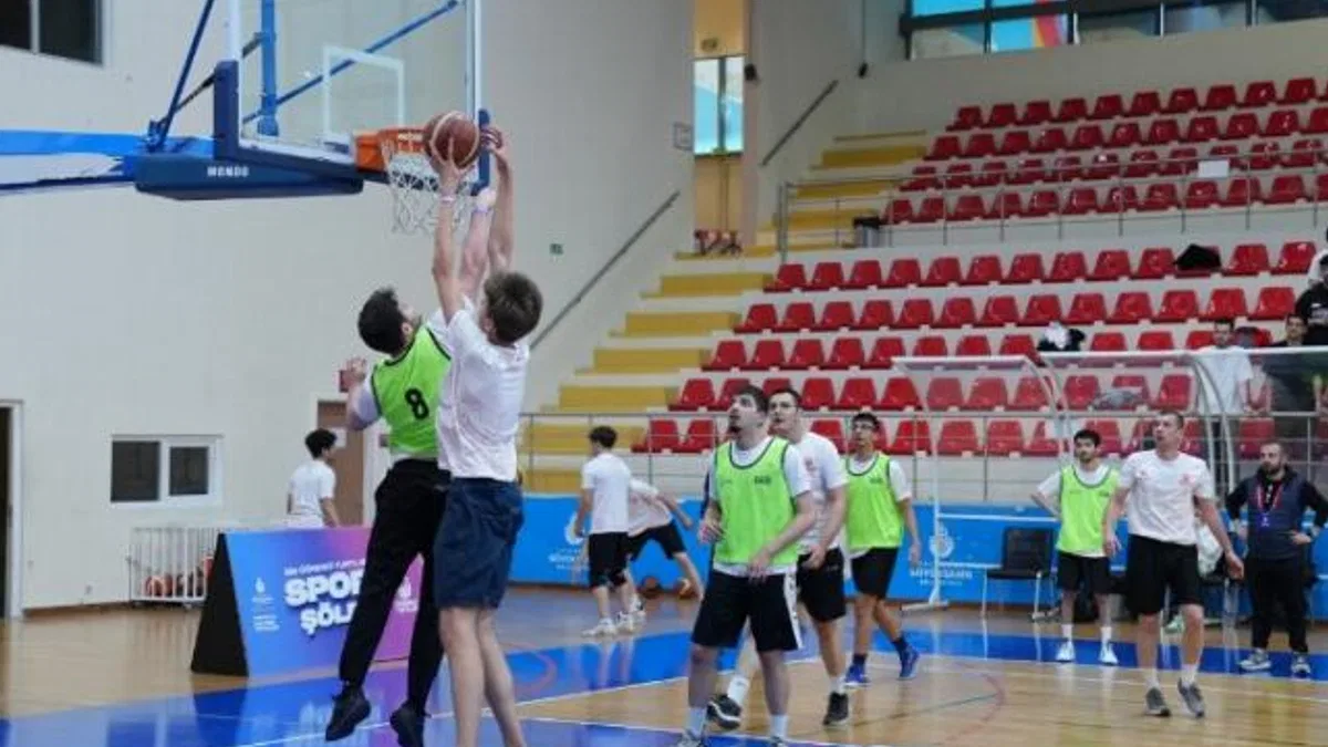 İstanbul Büyükşehir'in yurtlarında spor şöleni