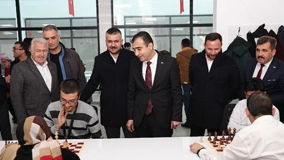 Karaman Belediyesi Çocuk Oyun Köyü Ana Kucağı'nda, 3 Aralık Dünya Engelliler Günü münasebetiyle bir etkinlik düzenlendi.