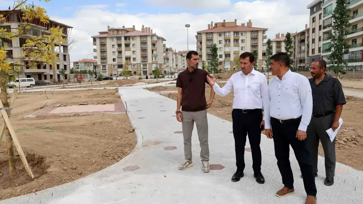 Konya Karatay'da yeşil dönüşüm mahallelerde sürüyor