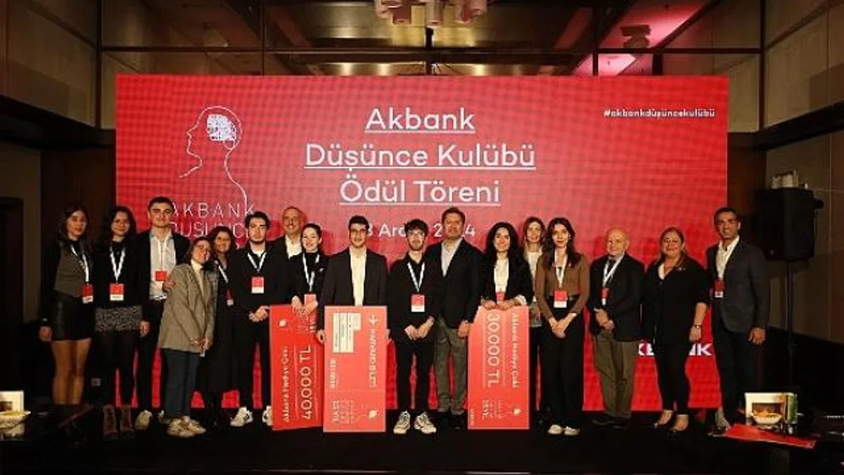 Akbank Düşünce Kulübü 15 Yıldır Yaratıcı Fikirleri Özgün Projelere Dönüştürüyor