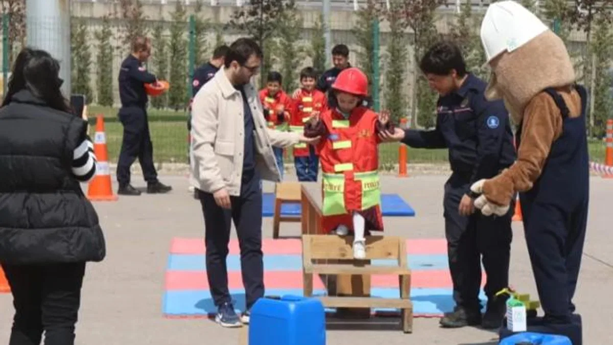 Kocaeli'de geleceğin mühendisleri buluştu