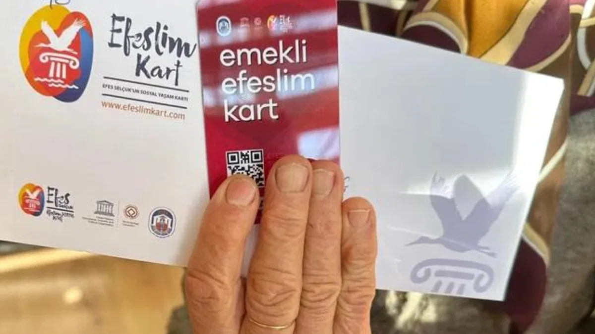 Efes Selçuk'ta emekliye nefes aldıran destek