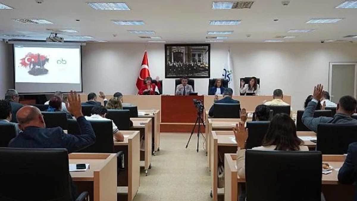 Çorlu Belediyesi'nden Okullara 500 Bin Liralık Temizlik Desteği