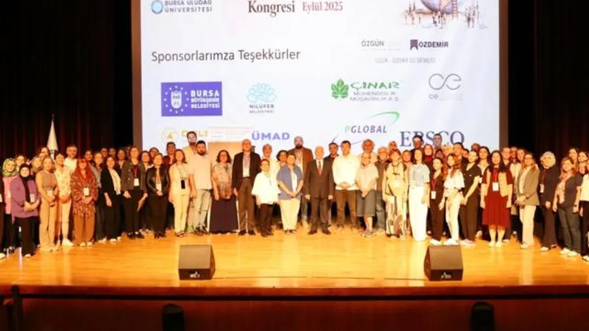 Bozbey: “Toplumsal yapıyı güçlendirmeyi önemsiyoruz”