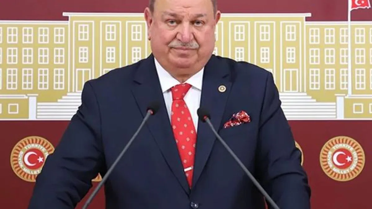 Yeniden Refahlı Bekin'den Tom Barrack tepkisi