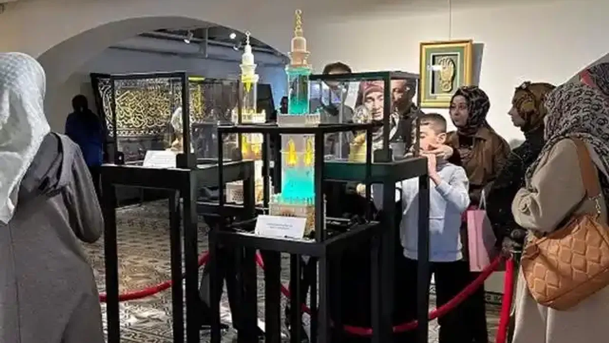 Konya'da 'Mukaddes Emanetler' yoğun ilgi görüyor