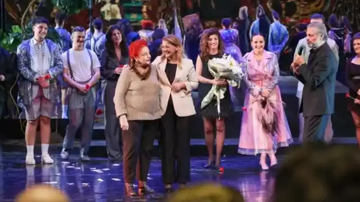 İstanbul Bakırköy'de "Çirkin"e görkemli gala