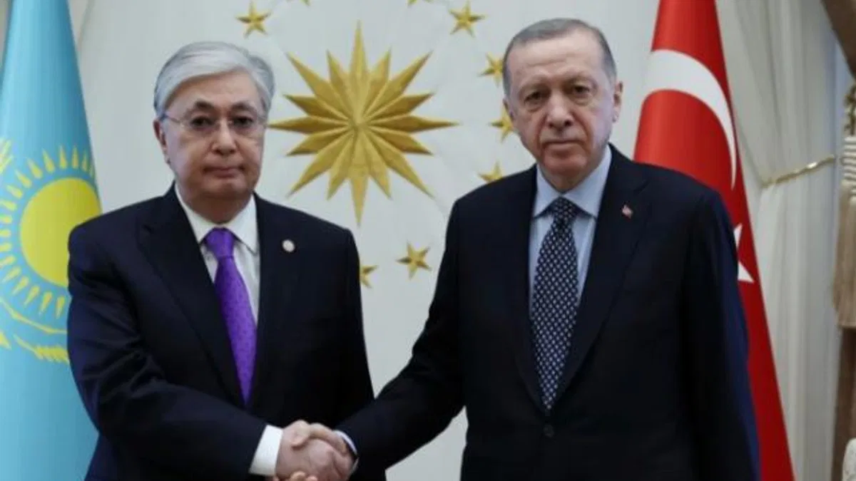 Cumhurbaşkanı Erdoğan, Tokayev'le görüştü
