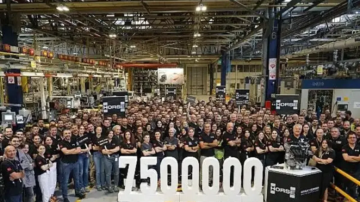 OYAK HORSE 7.5 milyonuncu motor üretimini kutluyor