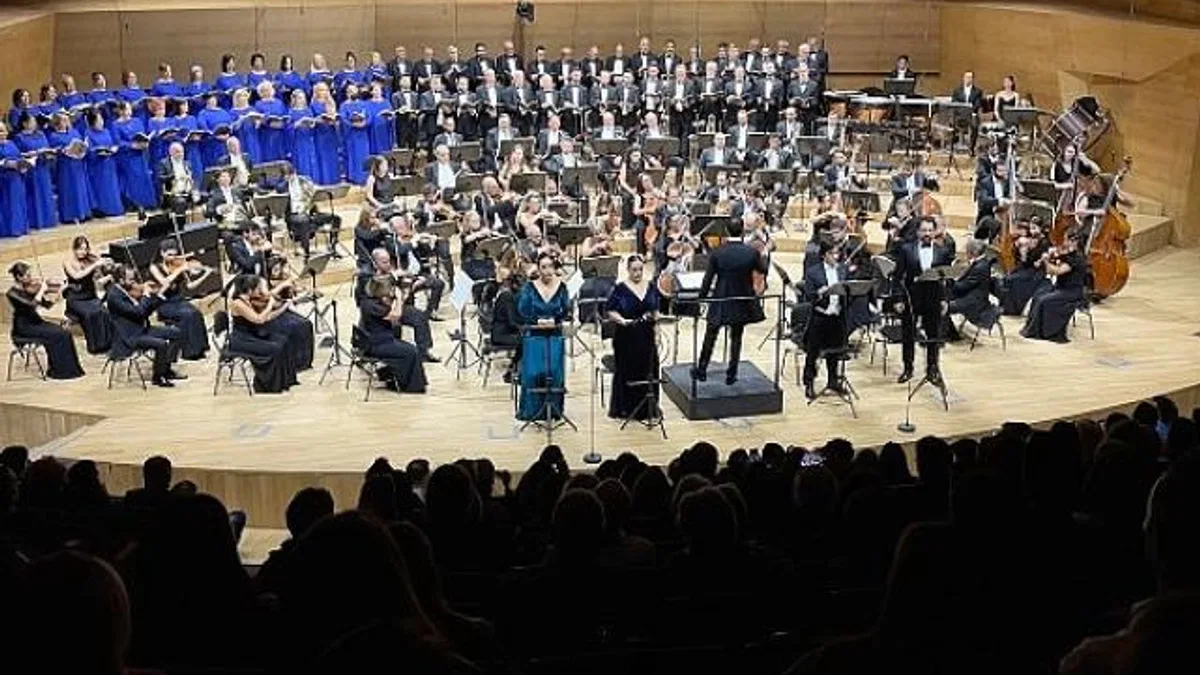 DenizBank'ın ana destekçisi olduğu Cumhurbaşkanlığı Senfoni Orkestrası 2024-2025 Konser sezonunu açtı