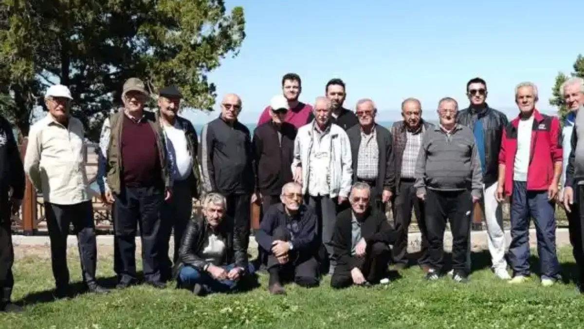 Konya'da huzurevi sakinleri için kamp etkinliği düzenlendi