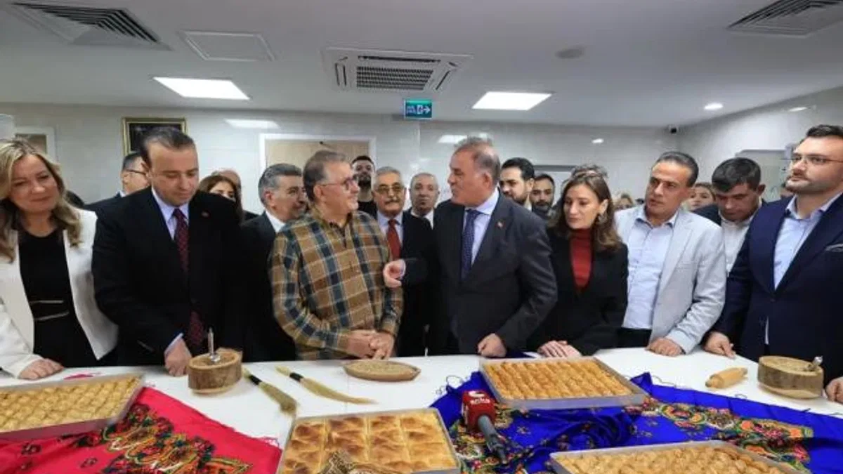 İstanbul Büyükşehir'den gençlik ve meslek eğitimine büyük yatırım