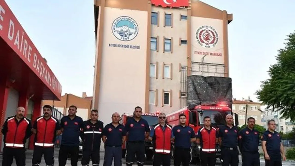 Kayseri Büyükşehir'den Manisa yangınına yardım desteği