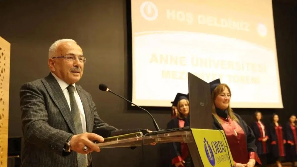 Ordu'da Anne Üniversitesi’nde ikinci dönem mezuniyet sevinci