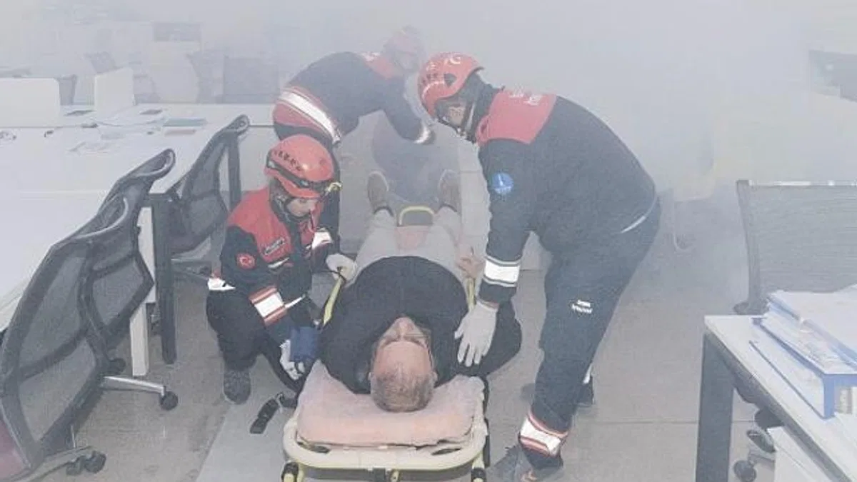 İzmir Büyükşehir Belediyesi'nde yangın tatbikatı