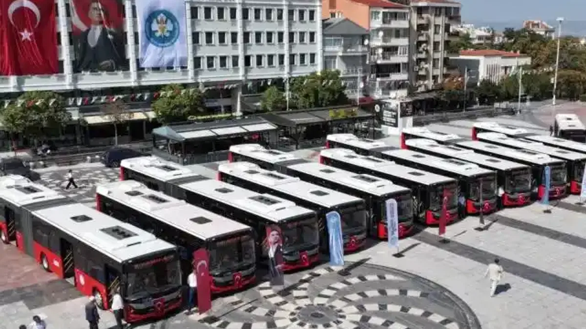 Manisa'nın ulaşım filosuna 35 yeni otobüs