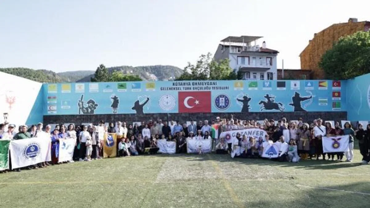 Kütahya Okçuluk Tesisleri'nde ödül töreni coşkusu