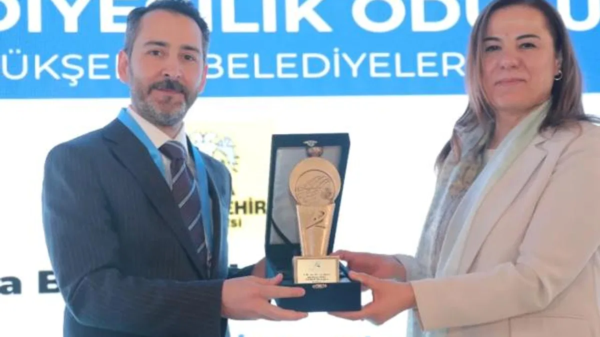 Konya'nın 'Ulaşımda Dijital İkizi Platformu'na belediyecilik ödülü