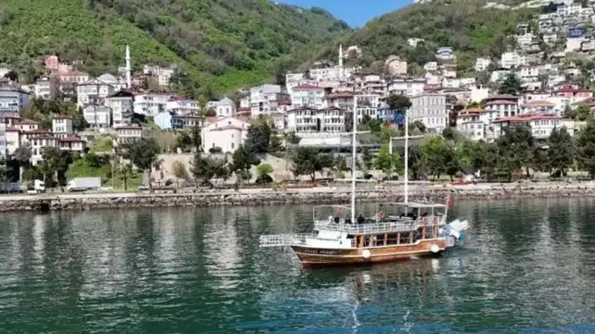 Kuzey Yıldızı Teknesi ile keyifli gezinti
