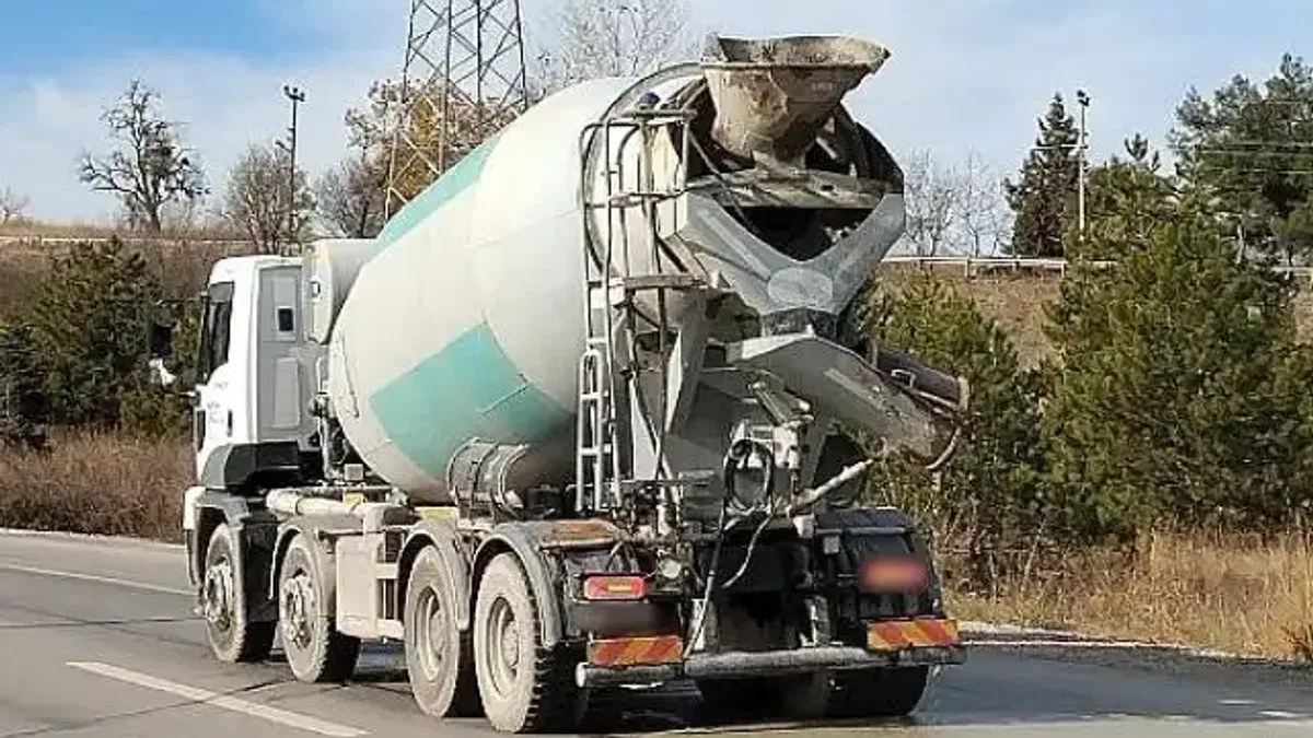 Yola beton döken beton mikserine 106 bin TL ceza