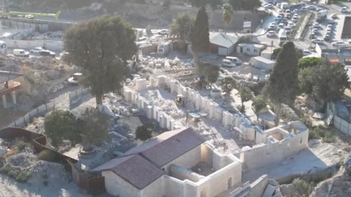 754 yıllık tarihi Antakya Cami Bursa ile yükseliyor