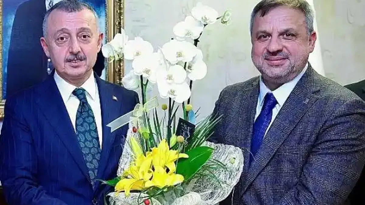 Başkan Büyükakın, kongresini tamamlayan ilçe başkanlarını kabul etti