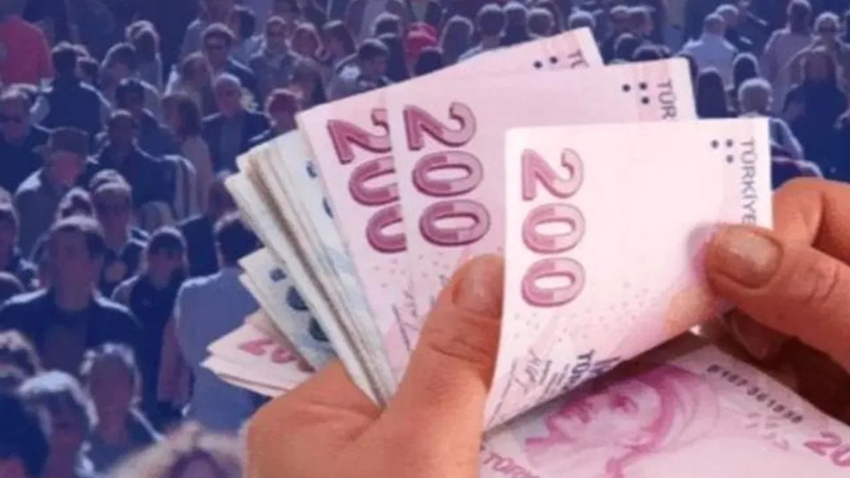 Kamu çalışanları ve emeklilerden ek zam tepkisi! Adalet istiyoruz, ayrıcalık değil