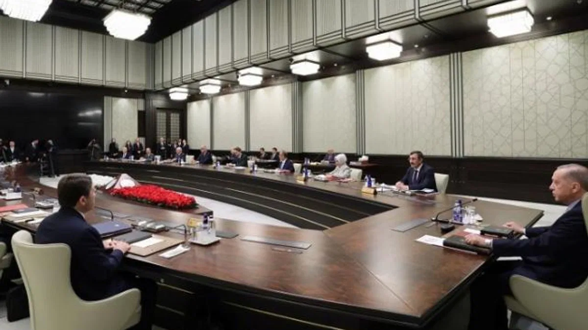 Kabine bugün toplanıyor