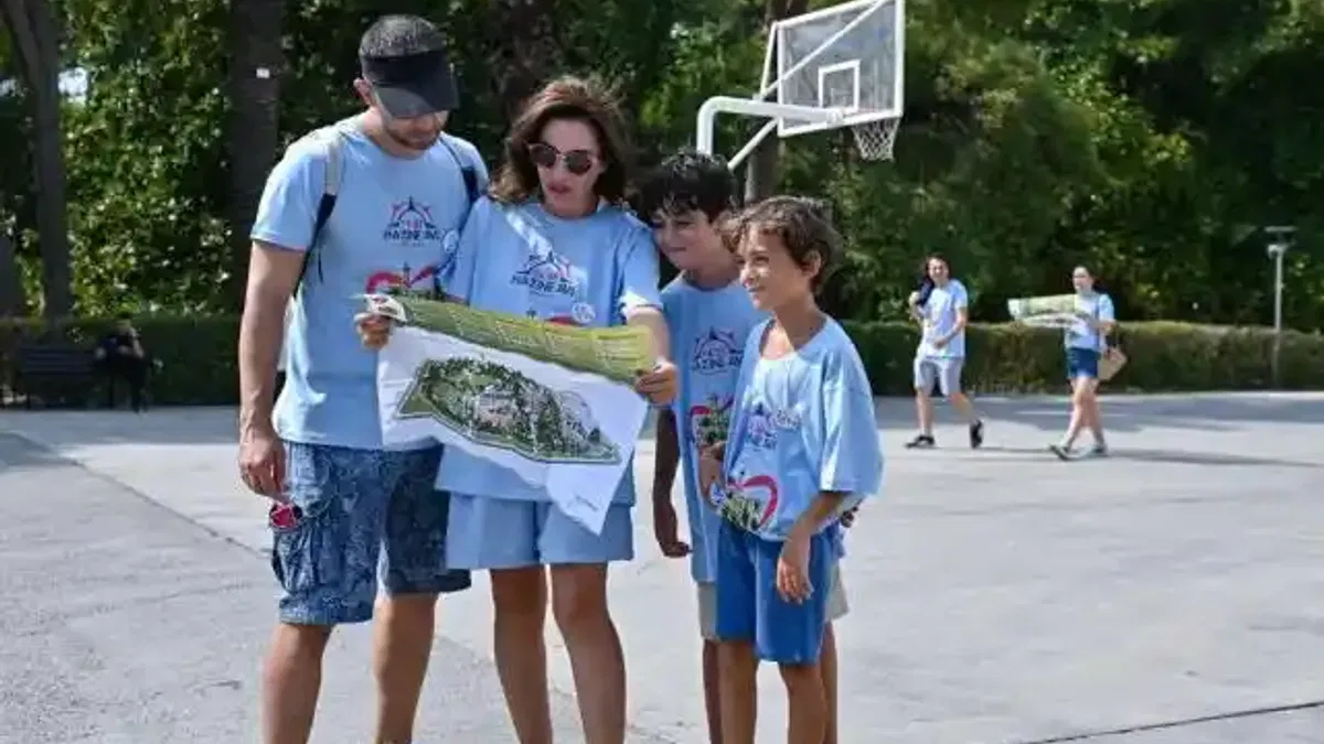 İzmir'de 'Hazine Avı'nda ödüller sahiplerini buldu