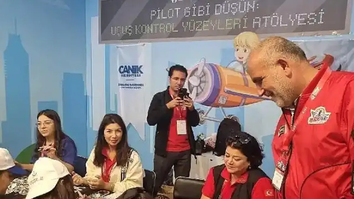 Başkan İbrahim Sandıkçı TEKNOFEST İstanbul'da Gençlerle Buluştu