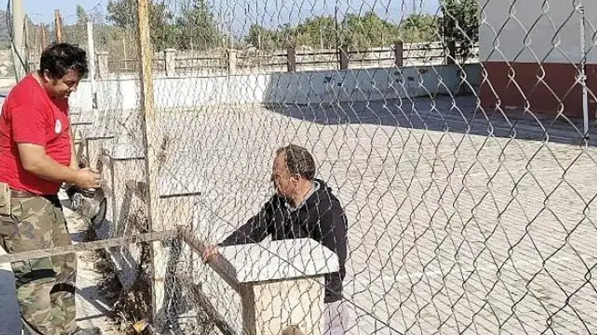 Kemer Belediyesi ara tatilde de okulların yanında