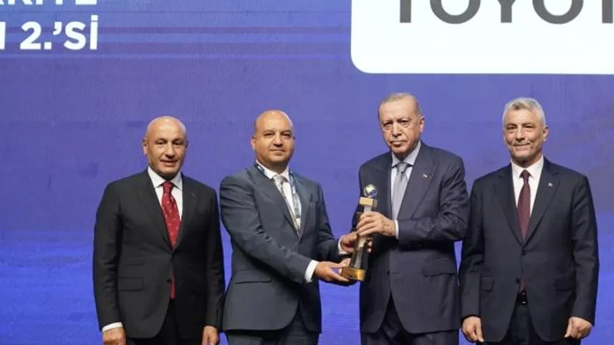 Toyota Türkiye ihracatta şampiyonlar arasında 2'nci oldu