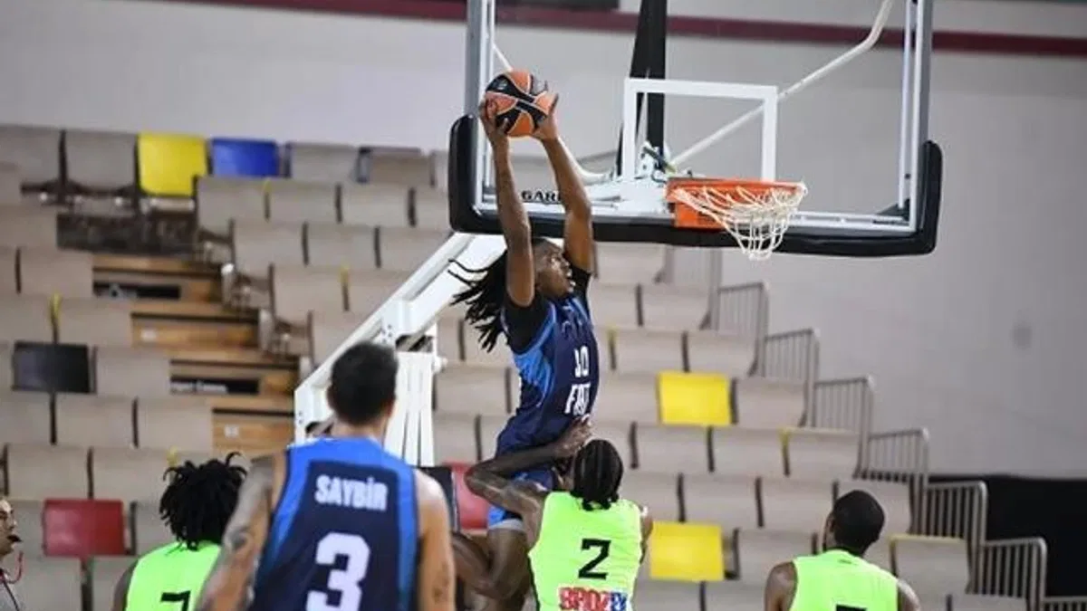 TOFAŞ Uralmash Ekaterinburg'u 78-66 mağlup etti