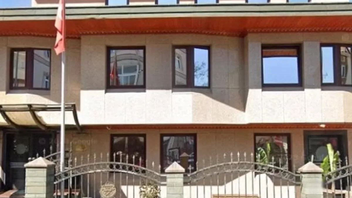 İstanbul Ümraniye’de 10 yılı aşan hukuk savaşında zafer! 5 bin metrekarelik mülk yeniden Esnaf Odası’nda