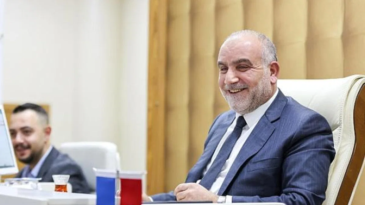 Başkan İbrahim Sandıkçı: "2025 yılında da yeni eser ve hizmetleri ilçemize kazandırmaya devam edeceğiz"