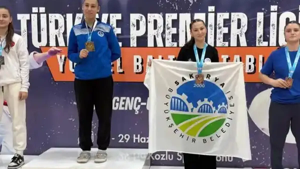 Sakaryalı sporcular başarılarıyla göz doldurdu