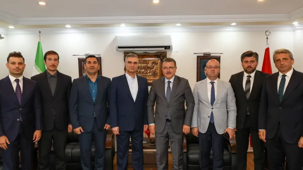Trabzon’da Başkan Genç’ten İran ve Rusya başkonsoloslarına ziyaret