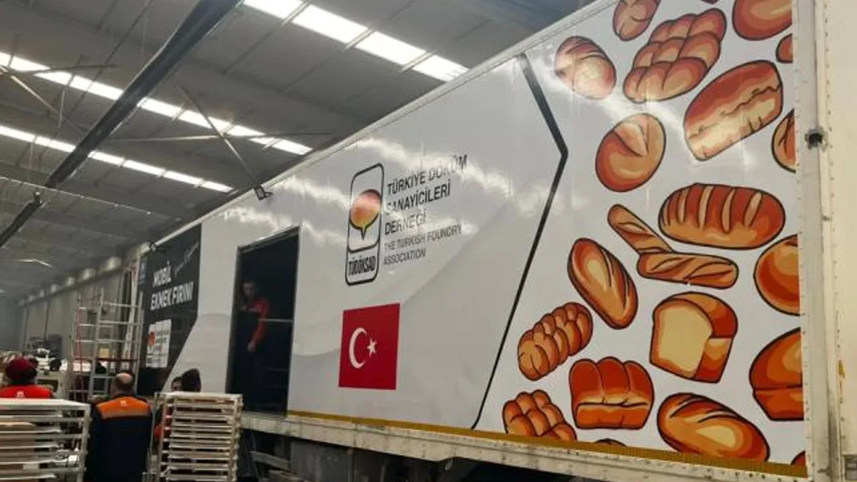 Türkiye Döküm Sanayicileri'nden Kızılay'a mobil ekmek fırını bağışı