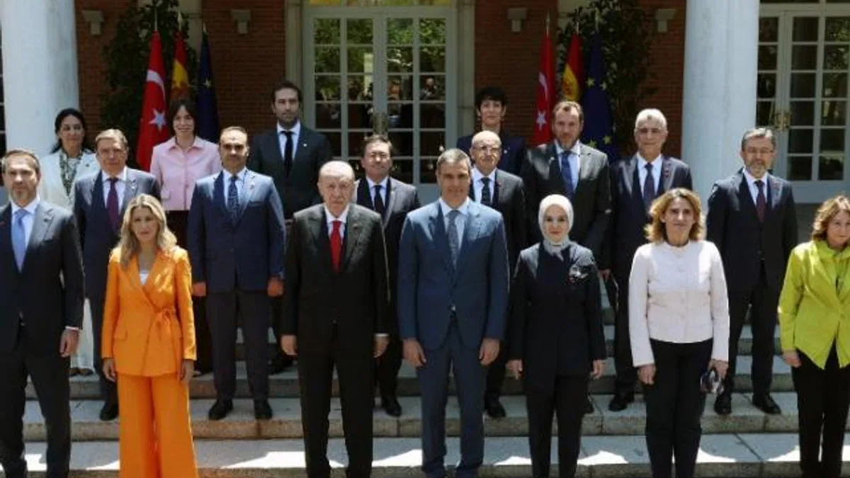 İspanya ile 11 anlaşma imzalandı