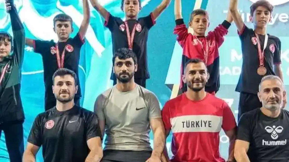 Konya Karatay’ın güreşçilerinden Türkiye Şampiyonası’nda büyük başarı