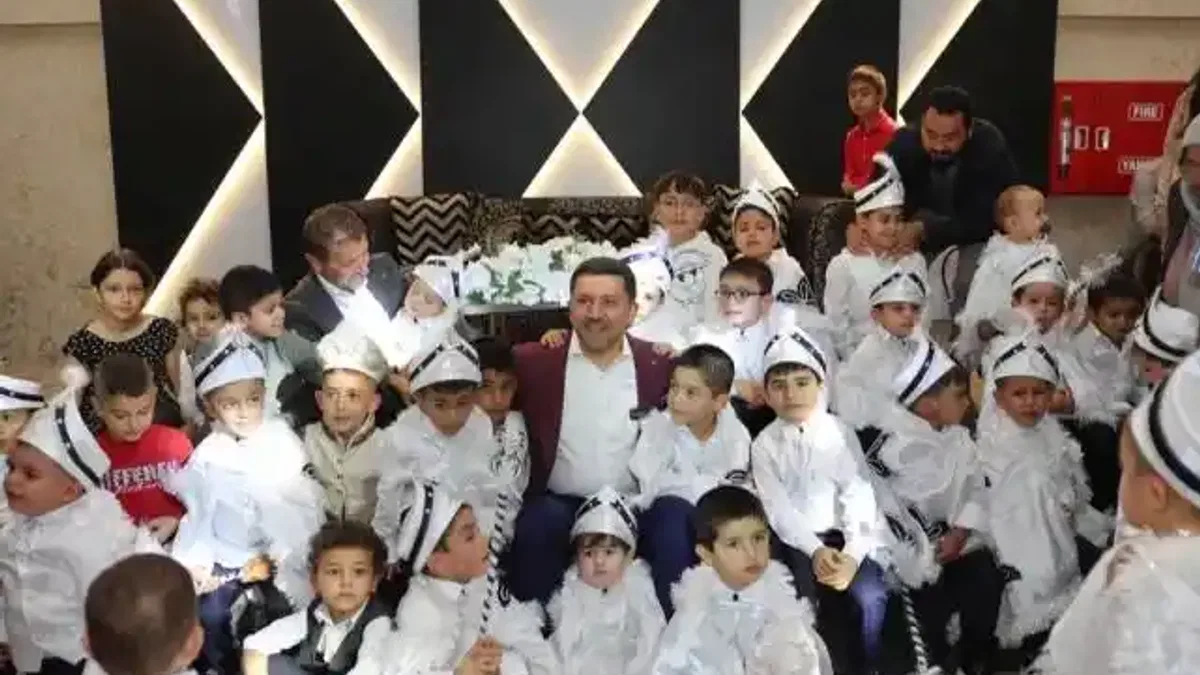Nevşehir Belediyesi'nden festival gibi sünnet şöleni