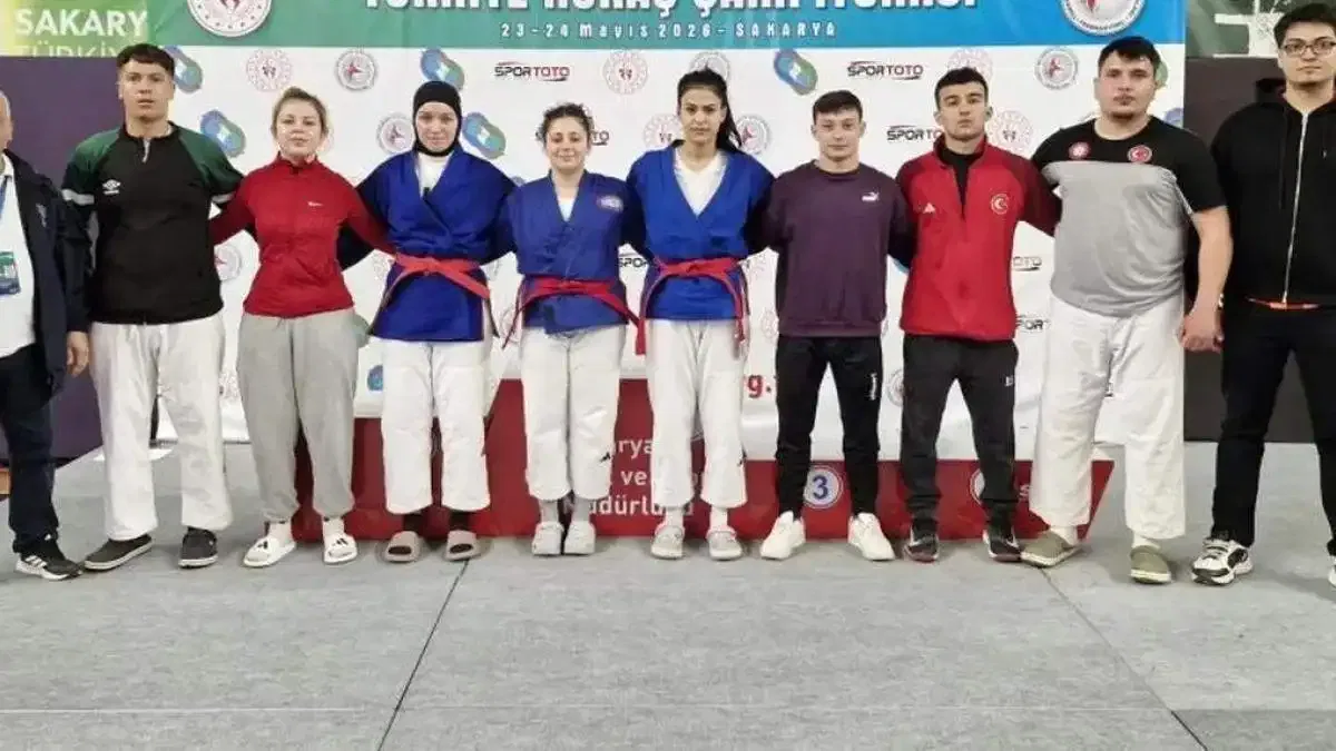 Kütahya Belediyespor’dan Türkiye Şampiyonası’nda çifte başarı