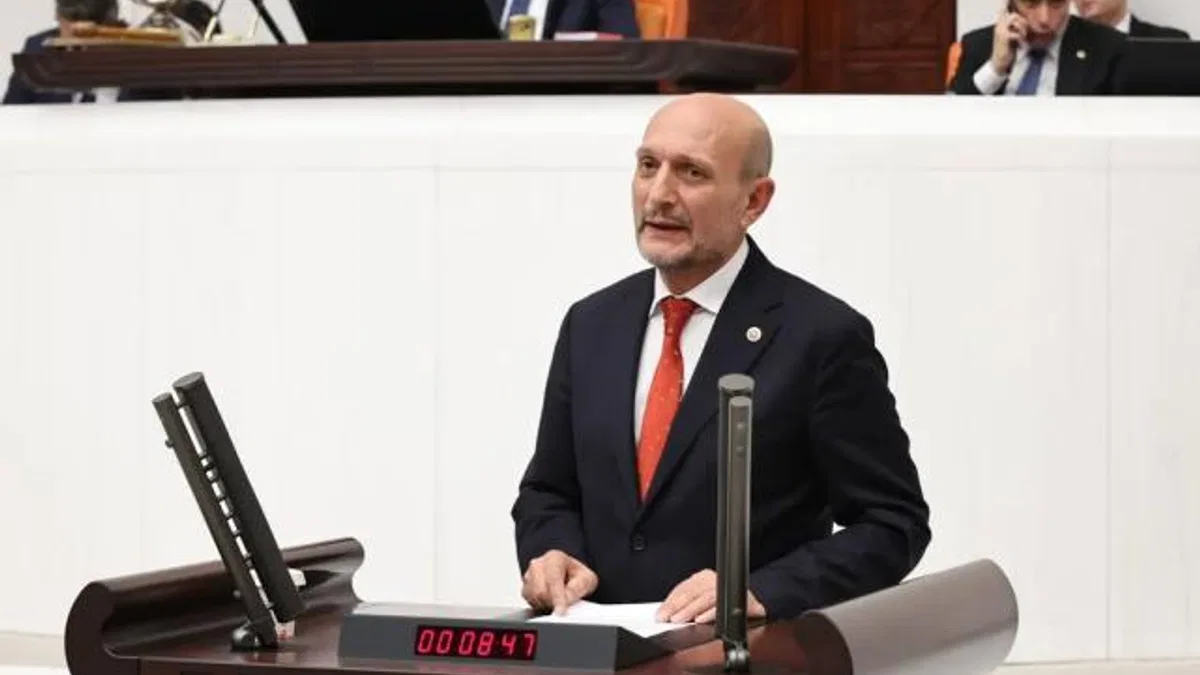 SP'li Atmaca'dan Bakan Uraloğlu’na 'Bursa Raylı Sistem' önergesi