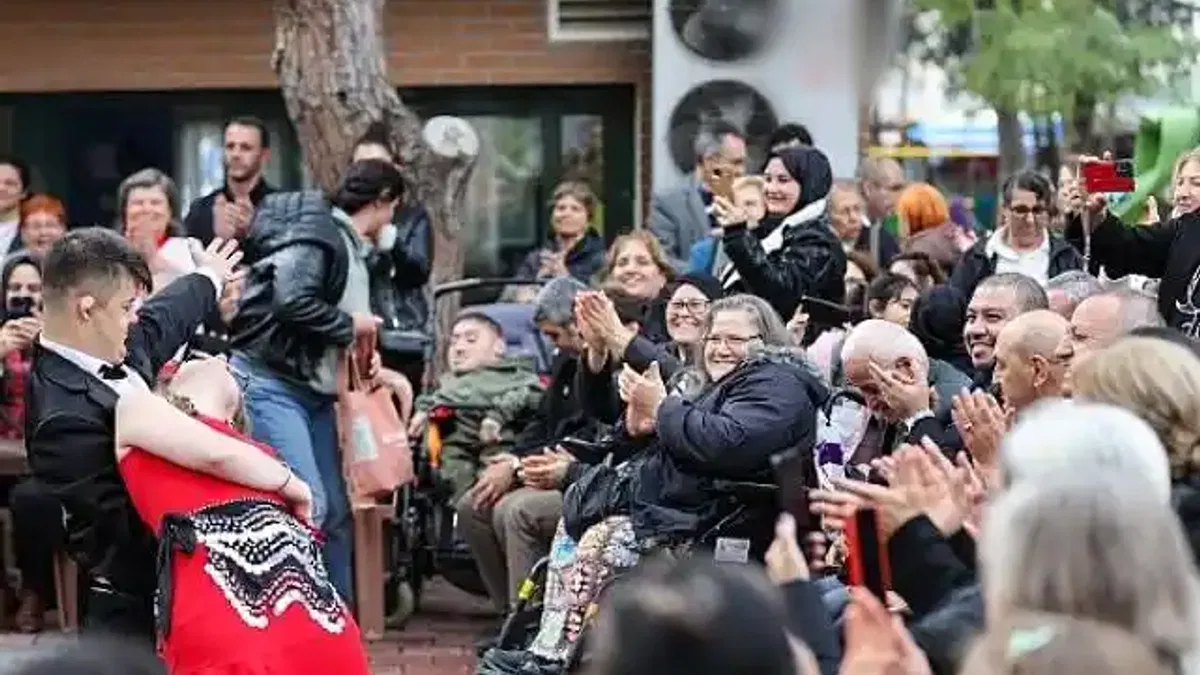 Buca Belediyesi'nden Dünya Engelliler Günü'nde farkındalık etkinliği