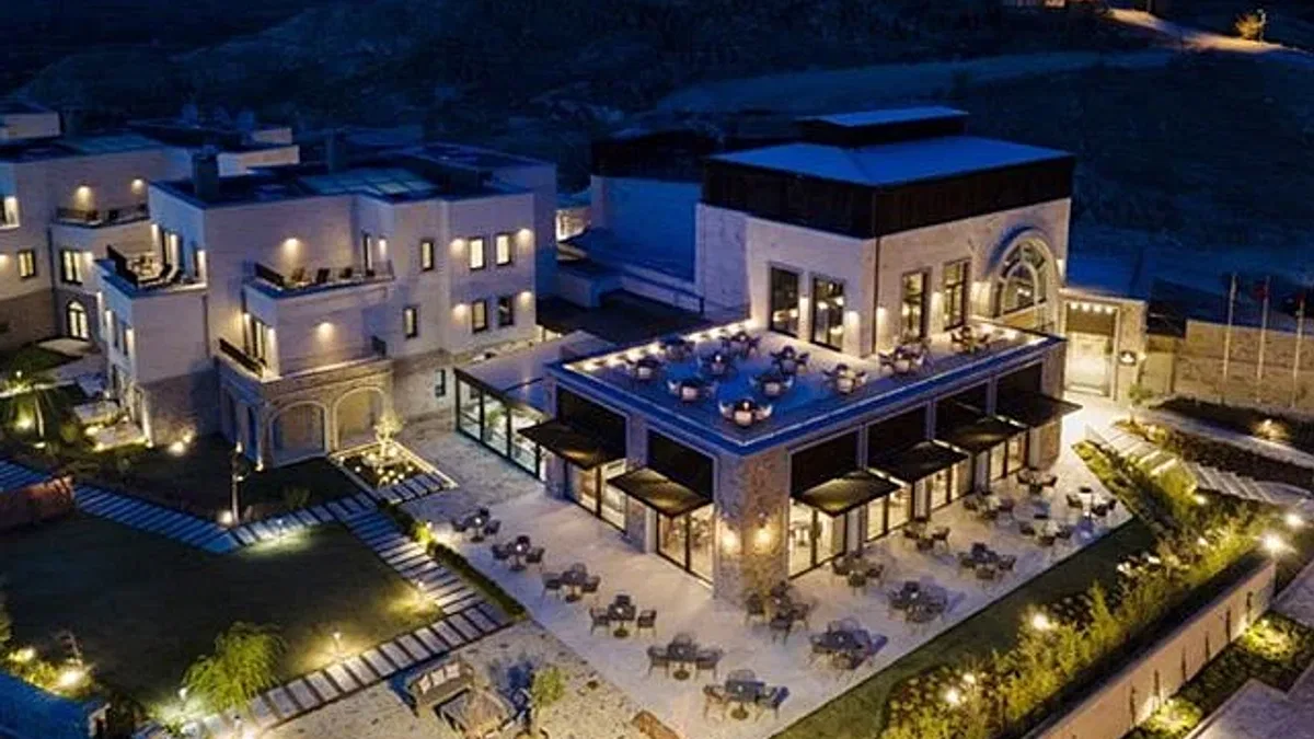 Kapadokya Otel Rehberi: Balayı Tatili İçin En Uygun Konaklama Seçenekleri